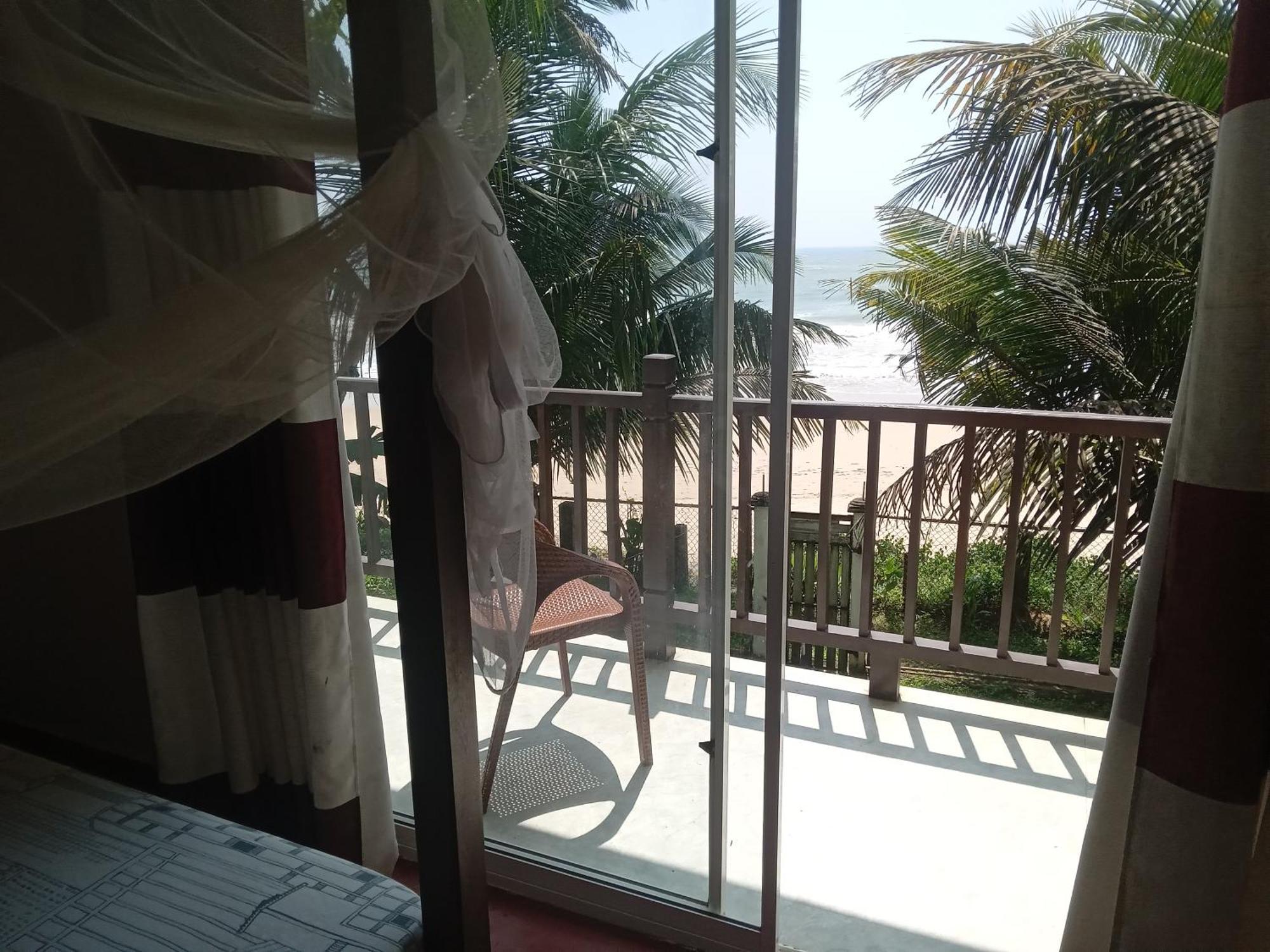 Himana Beach Rest Matara Exteriör bild